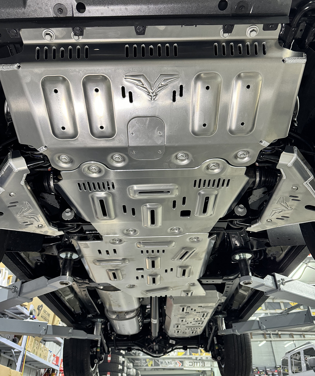 Защита Falcon радиатора, картера, РК, КПП для GWM Haval H9 (2023+), алюминий, 8 мм Защита Falcon радиатора, картера, РК, КПП для GWM Haval H9 (2023+), алюминий, 8 мм