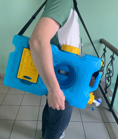 Контейнер для воды 19 л (голубой) Контейнер для воды 19 л (голубой)