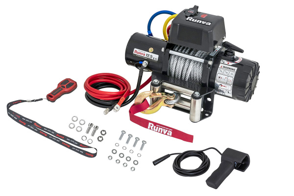 Лебёдка электрическая 12V Runva 12500 lbs 5670 кг короткий барабан (стальной трос) Лебёдка электрическая 12V Runva 12500 lbs 5670 кг короткий барабан (стальной трос)