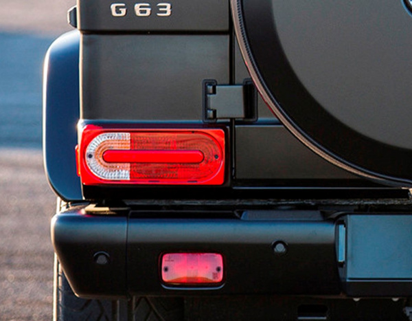 Фонарь задний УАЗ НЕОНОВЫЙ (тюнинг под Mercedes-Benz G-класс) Фонарь задний УАЗ НЕОНОВЫЙ (тюнинг под Mercedes-Benz G-класс)