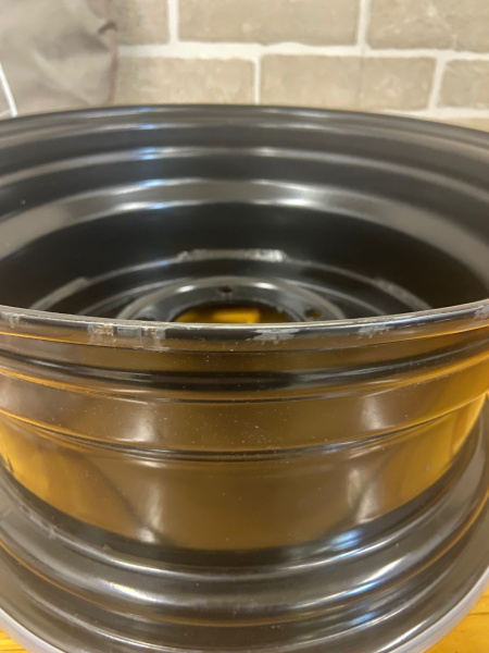 2 Диск усиленный ВАЗ НИВА стальной черный 5x139,7 7xR15 d98,5 ET+25 (треуг.) (уценка) 2 Диск усиленный ВАЗ НИВА стальной черный 5x139,7 7xR15 d98,5 ET+25 (треуг.) (уценка)