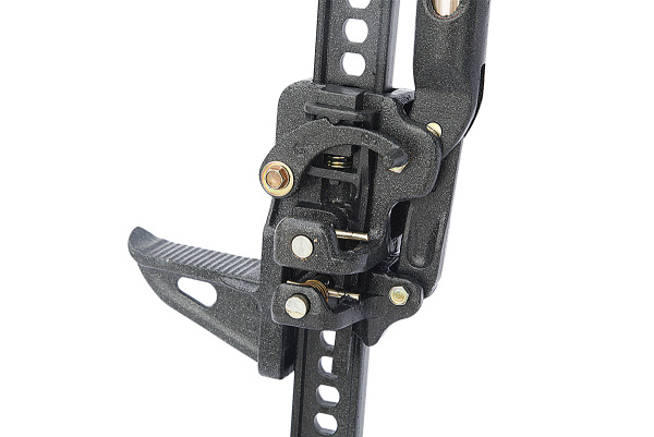 Домкрат реечный Hi Lift X-Treme чугун 150см Домкрат реечный Hi Lift X-Treme чугун 150см