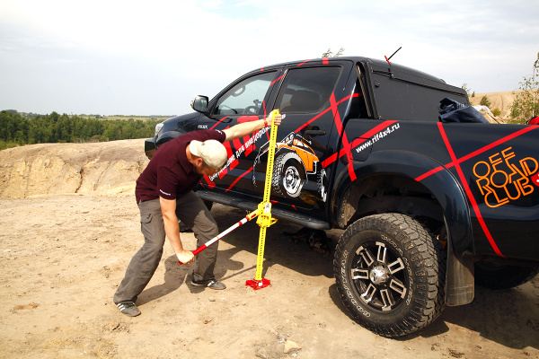 Домкрат реечный Hi Lift Super X-Treme чугун 150см Домкрат реечный Hi Lift Super X-Treme чугун 150см