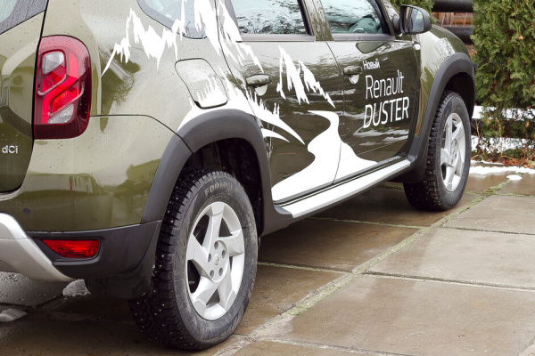 Расширители колесных арок Renault Duster 2015-
