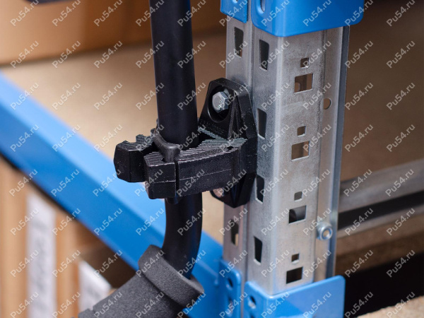 Крепеж универсальный (18-33 мм), под 2 болта, продольный Крепеж универсальный (18-33 мм), под 2 болта, продольный