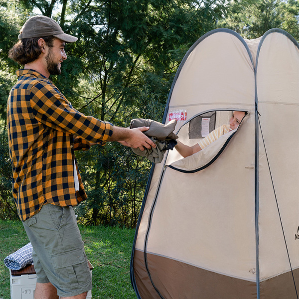 Палатка Naturehike быстрораскрываемая, душ-туалет, 115х115х190 см. коричневый