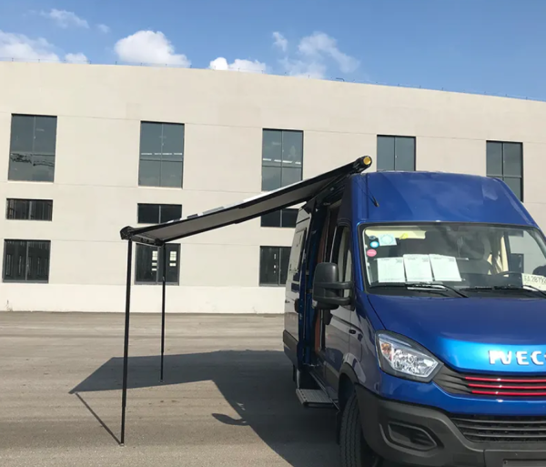 3 Маркиза автомобильная РИФ 2,5х2,0 м кассетная, привод механический, электромотор, корпус черный