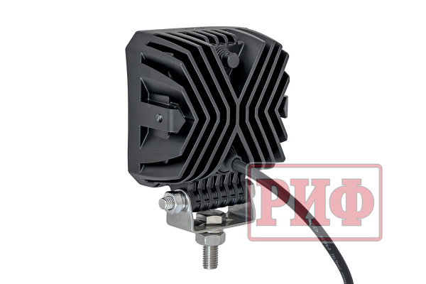 Светодиодная фара водительского света РИФ 24W LED Светодиодная фара водительского света РИФ 24W LED