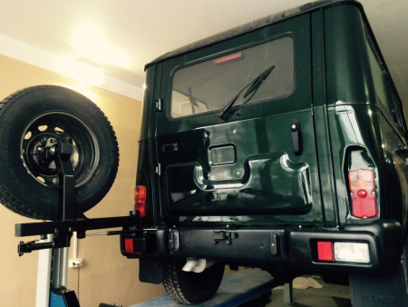 Калитка РИФ в штатный задний бампер УАЗ Хантер Калитка РИФ в штатный задний бампер УАЗ Хантер