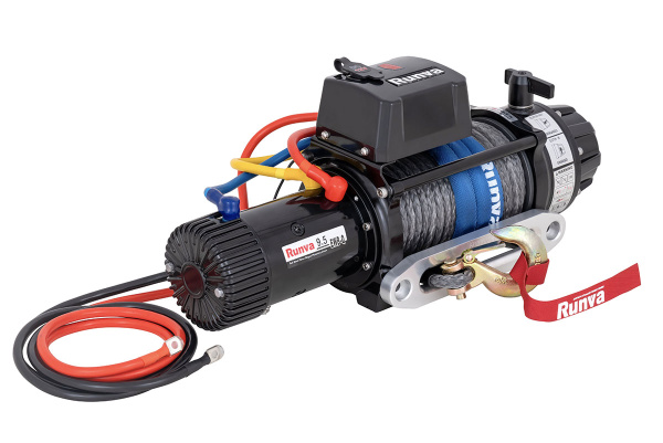 Лебёдка электрическая 12V Runva 9500 lbs 4350 кг влагозащищенная, синтетический трос Лебёдка электрическая 12V Runva 9500 lbs 4350 кг влагозащищенная, синтетический трос