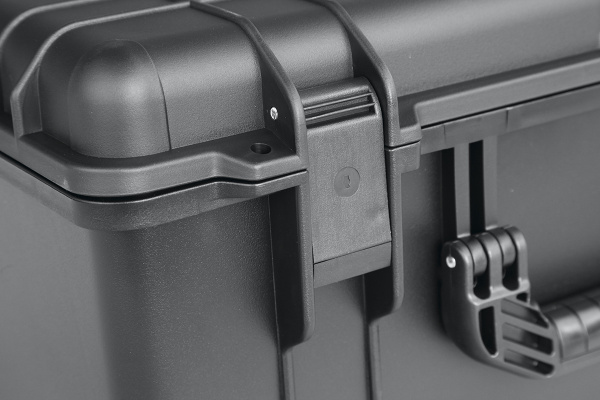 Кейс защитный ударопрочный РИФ 560х355х290 мм на колесах с телескопической ручкой IP67