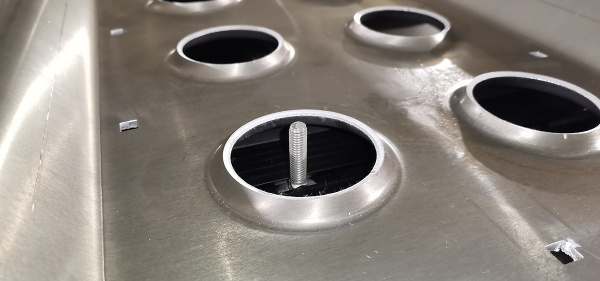 Кронштейны для крепления сэнд-траков к алюминиевому багажнику (платформе) РИФ