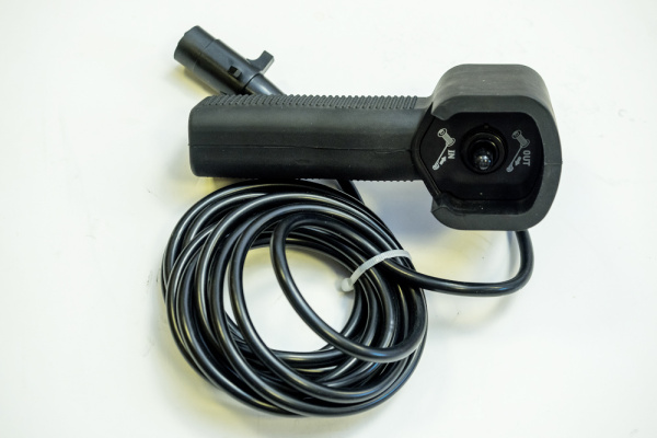 Лебёдка электрическая 12V Runva 9500 lbs 4350 кг (влагозащищенная) Лебёдка электрическая 12V Runva 9500 lbs 4350 кг (влагозащищенная)