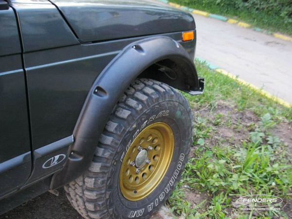 Расширители колёсных арок ВАЗ НИВА 2121 5D под нерезанные арки колёс Расширители колёсных арок ВАЗ НИВА 2121 5D под нерезанные арки колёс