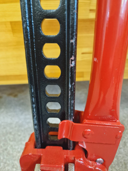 1 Домкрат реечный Farm Jack 84 см 3 т (уценённый) 1 Домкрат реечный Farm Jack 84 см 3 т (уценённый)