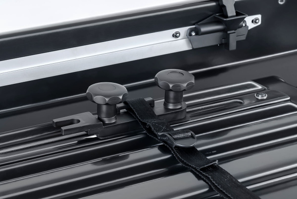 Бокс автомобильный на крышу Pentair RESORT 380 л черный глянец, двусторонний