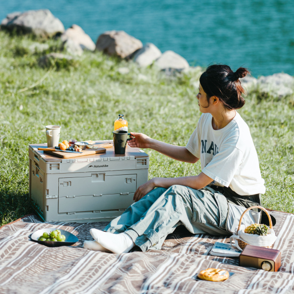 1 Ящик туристический Naturehike 52 л, трансформер, со столешницей, бежевый 1 Ящик туристический Naturehike 52 л, трансформер, со столешницей, бежевый