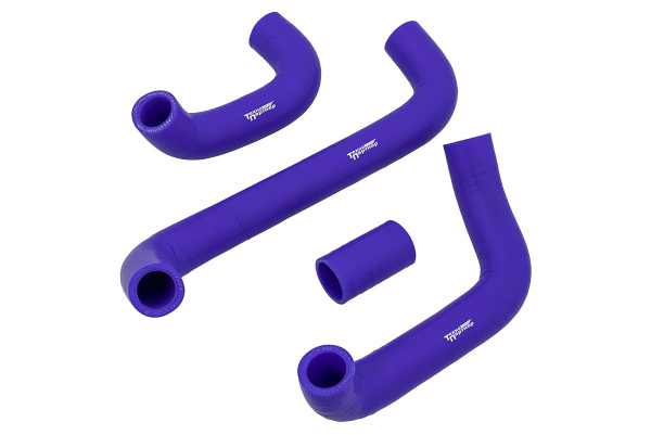 Патрубки радиатора ВАЗ 2121 Нива (к-т 4шт) силикон армир. Патрубки радиатора ВАЗ 2121 Нива (к-т 4шт) силикон армир.