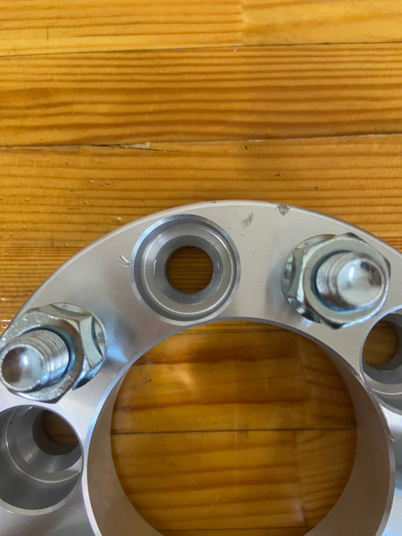 2 Проставки колесные РИФ 5x114.3, центр. отв. 82 мм, толщ. 30 мм (2 шт.) (уценка) 2 Проставки колесные РИФ 5x114.3, центр. отв. 82 мм, толщ. 30 мм (2 шт.) (уценка)