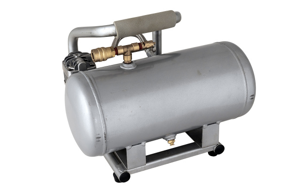 Пневмосистема комплект 40 л/мин 10 атм ресивер 7,6 л 30%