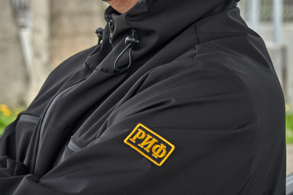 Ветровка РИФ (размер M) Ветровка РИФ (размер M)