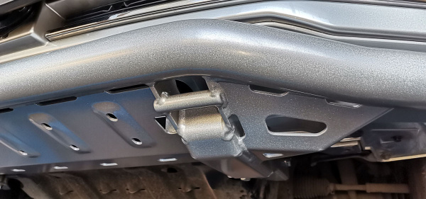 Бампер РИФ силовой передний TANK 500 c защитой радиатора (уст. только с площадкой RIFT50-30000)