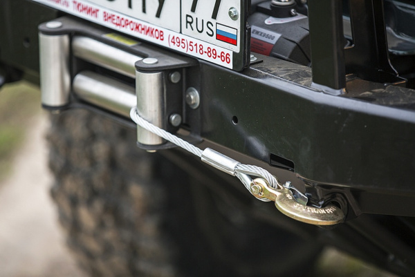 Бампер РИФ передний УАЗ Hunter универсальный с кенгурином Бампер РИФ передний УАЗ Hunter универсальный с кенгурином