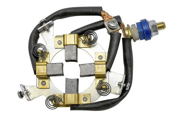 Узел щеточный для лебедки Runva EWD12000