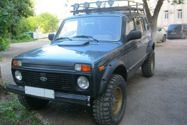 Расширители колёсных арок ВАЗ НИВА 2131 5D (передние 70 мм, задние 70 мм) (уценка)