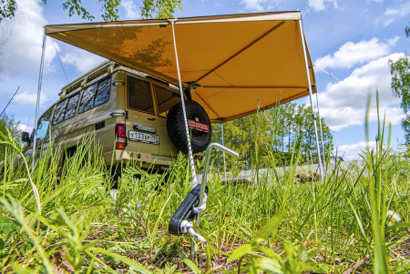 Маркиза автомобильная РИФ веерная 2,5х2,5 м (правая) Маркиза автомобильная РИФ веерная 2,5х2,5 м (правая)